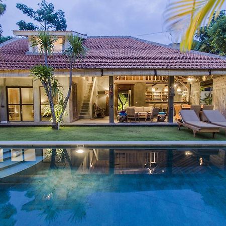 Villa Kundalini Seminyak  Ngoại thất bức ảnh
